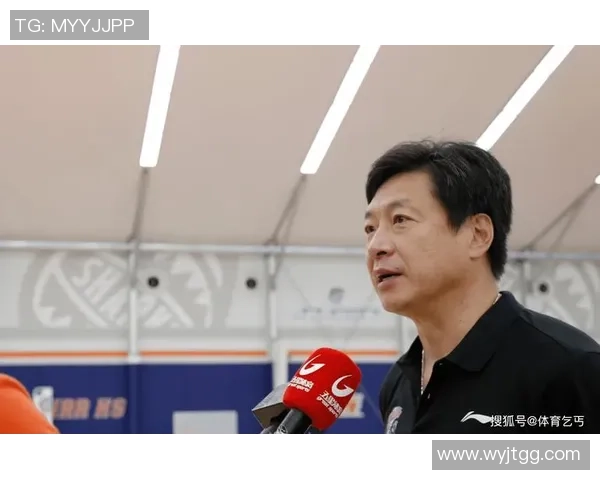 上海羽毛球队在洲际杯中的蜕变与崛起之路探秘 上海羽毛球队在洲际杯中的蜕变与崛起之路探秘