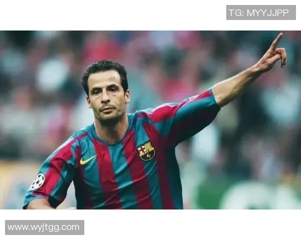 世界著名足球明星身材特点与训练方法的深入分析与探讨