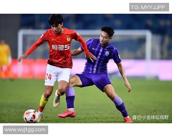 北京足球队在邀请赛积分榜上以57分稳居第一名展现强大实力