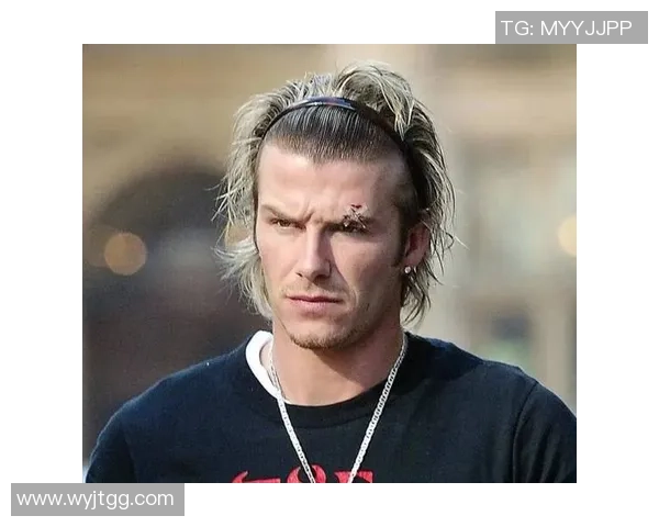 美国足球明星发型的时尚潮流与个性风格解析 美国足球明星发型的时尚潮流与个性风格解析