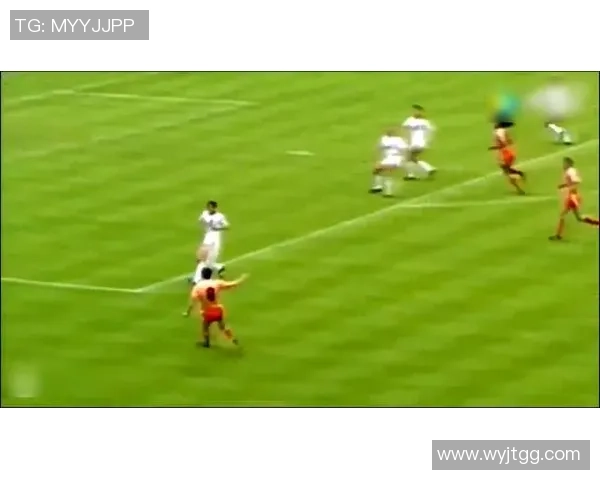 闪耀绿茵场的传奇足坛巨星们他们的故事与荣耀永载史册 闪耀绿茵场的传奇足坛巨星们他们的故事与荣耀永载史册